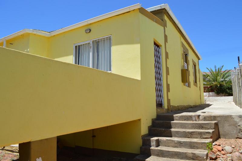 2 Bedroom Property for Sale in De Rust Western Cape